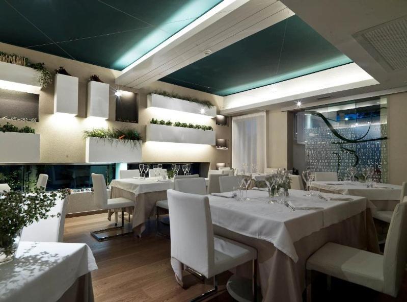 Locanda Ristorante 7 Mari Порто-Віро Екстер'єр фото